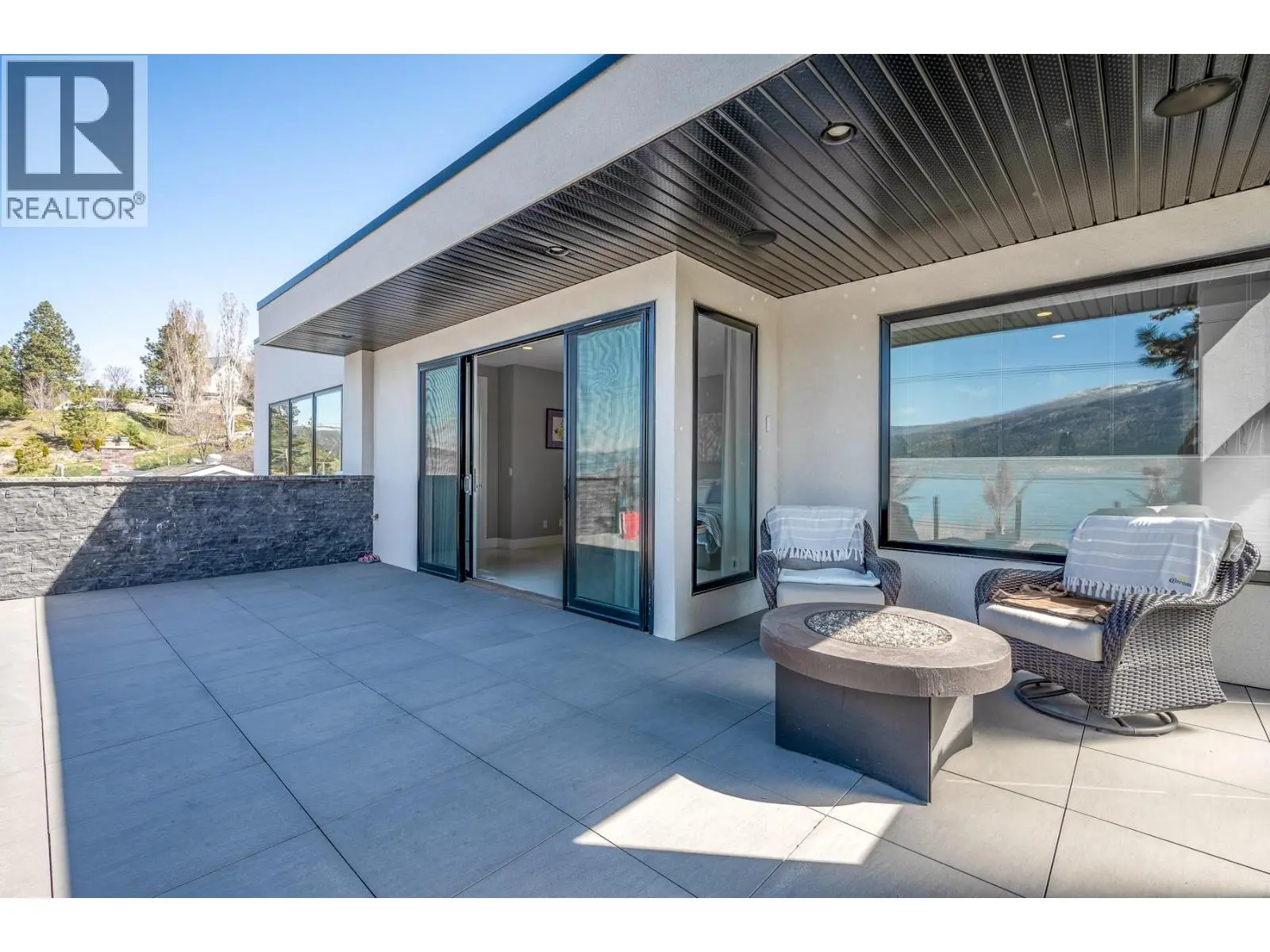 11537 Okanagan Centre Road W. Lake Country, British Columbia