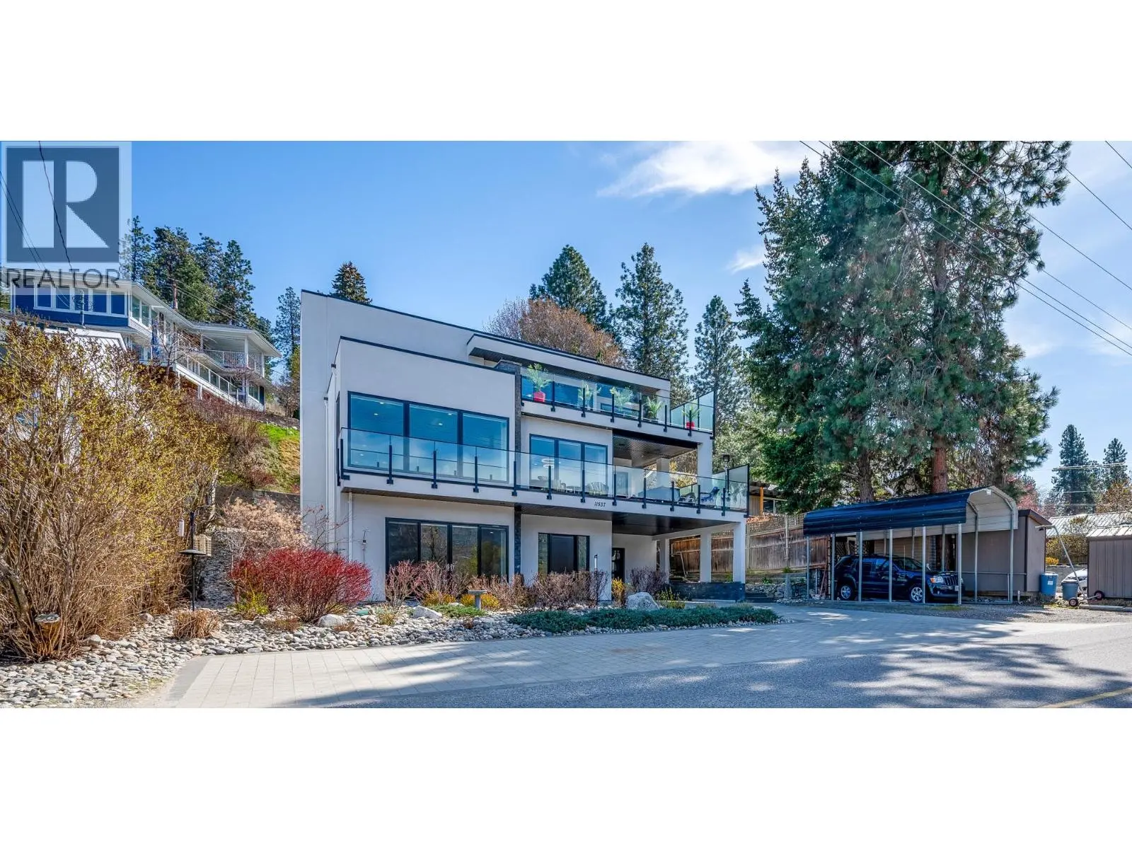 11537 Okanagan Centre Road W. Lake Country, British Columbia