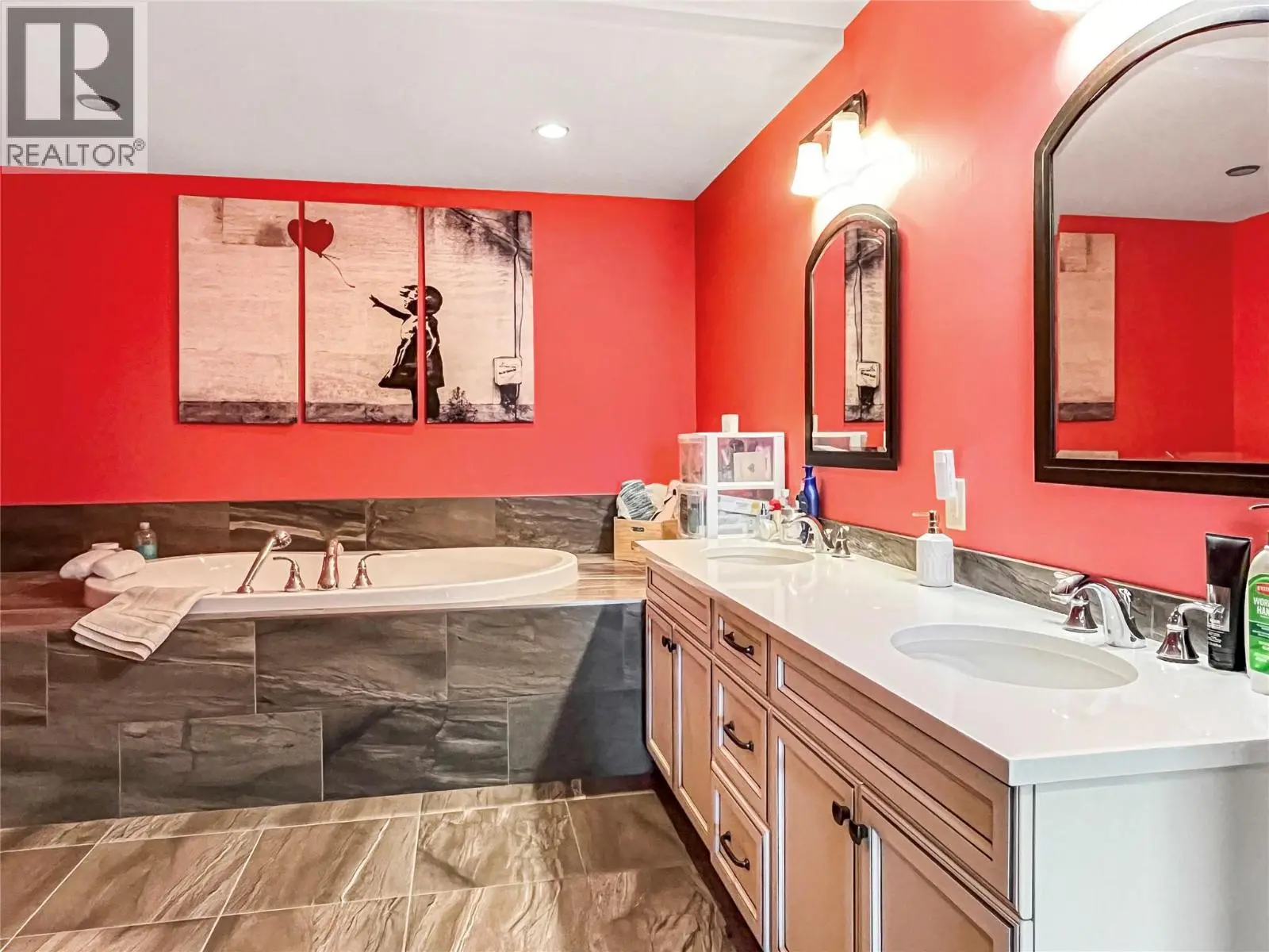 2418 Lakeshore Drive Unit# 302. Osoyoos, British Columbia