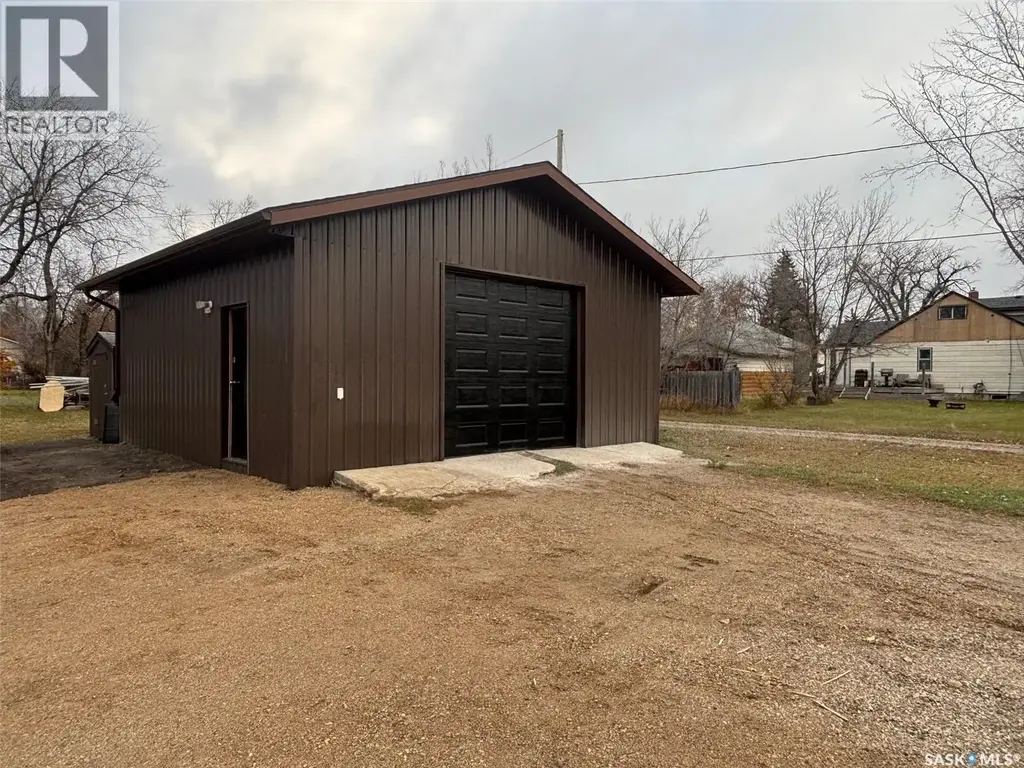 209 5th Avenue N, Naicam