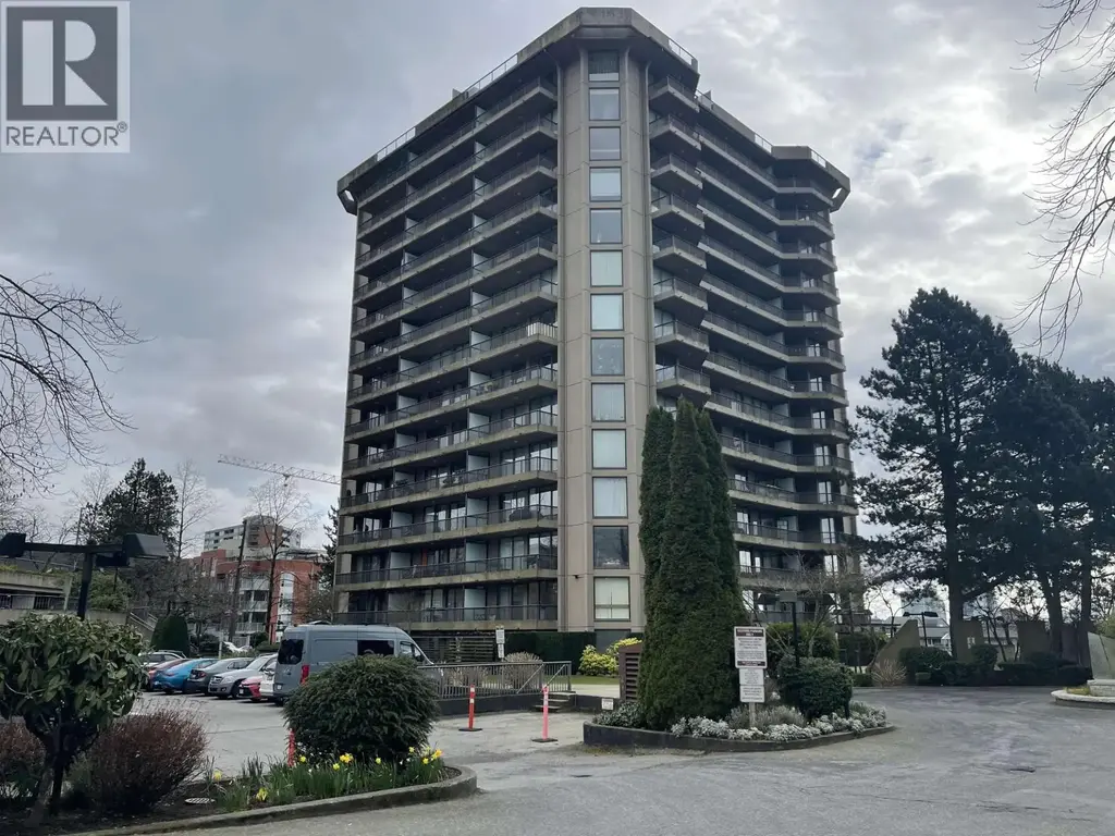 206 3760 Albert Street, Burnaby