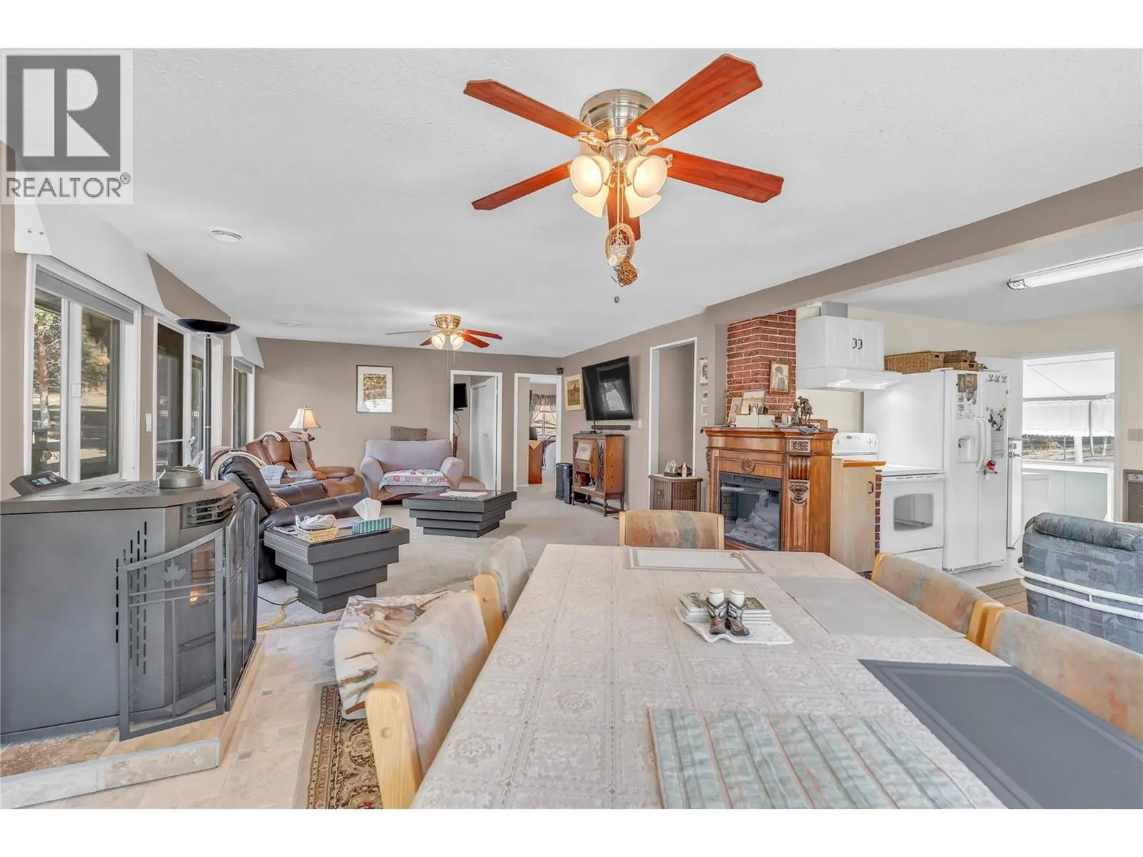 5615 Simpson Road. Summerland, British Columbia