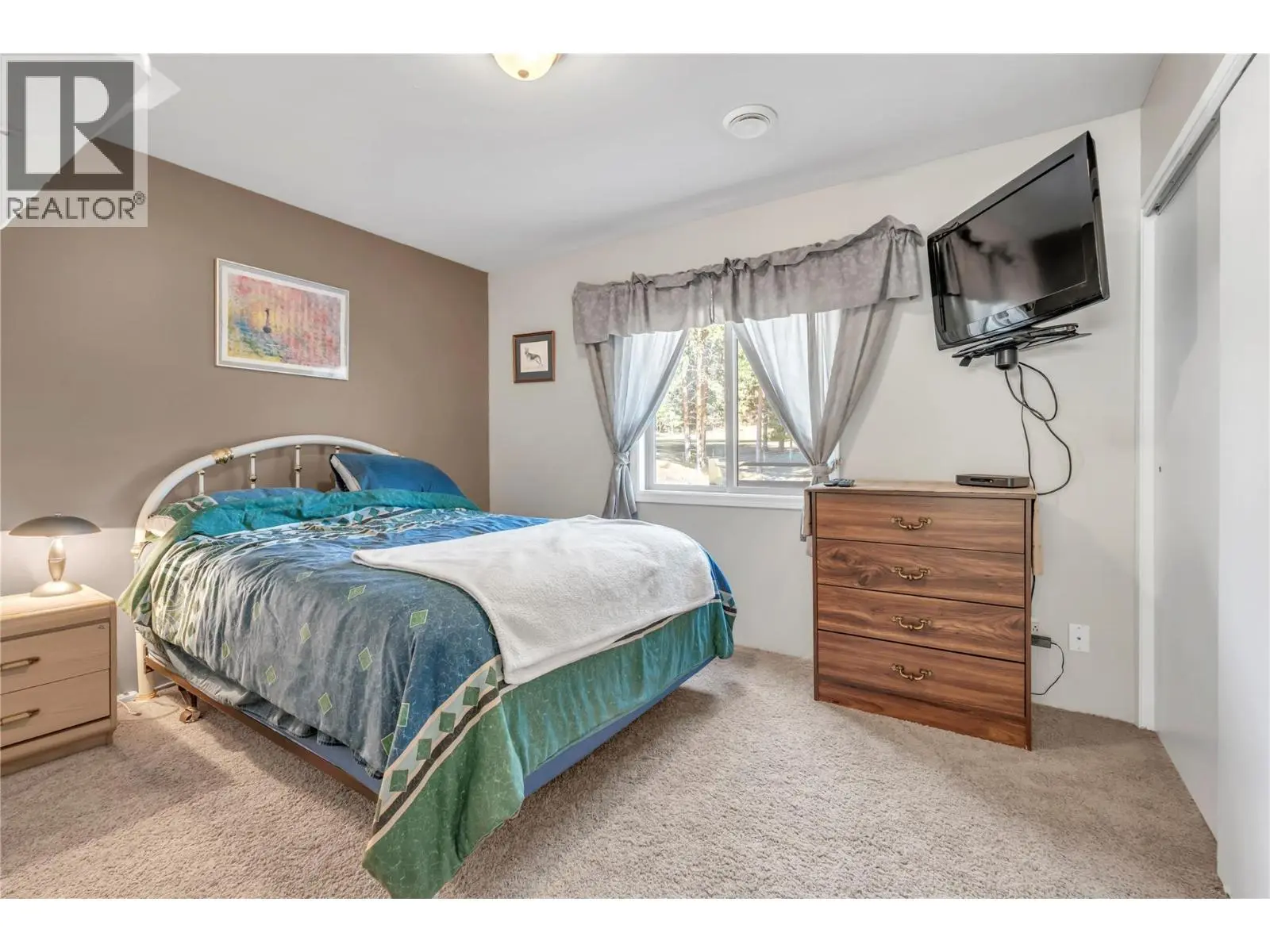 5615 Simpson Road. Summerland, British Columbia