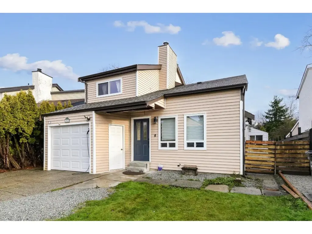 6068 Brooks Crescent, Surrey