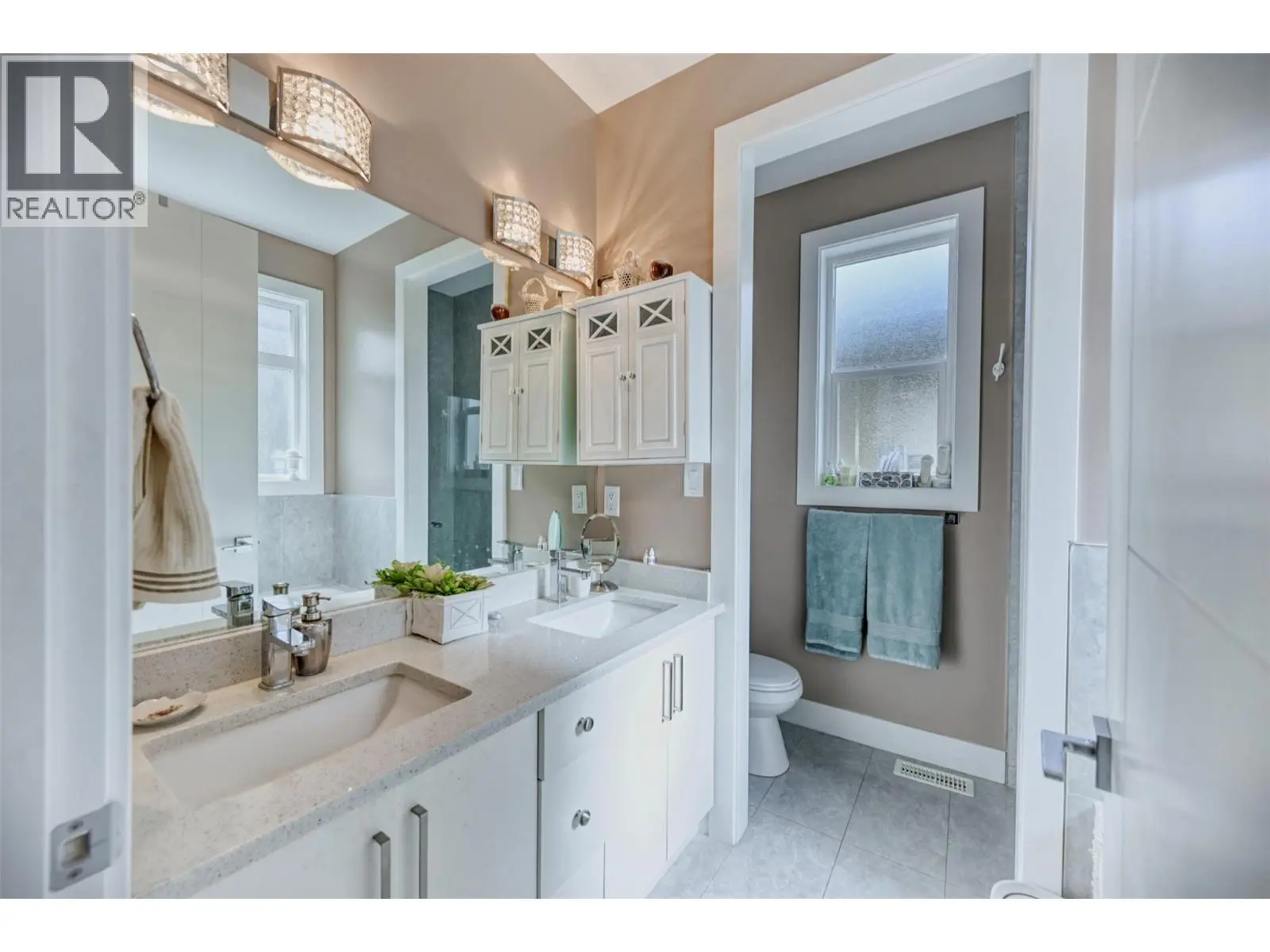 3807 Fairwinds Drive. Osoyoos, British Columbia