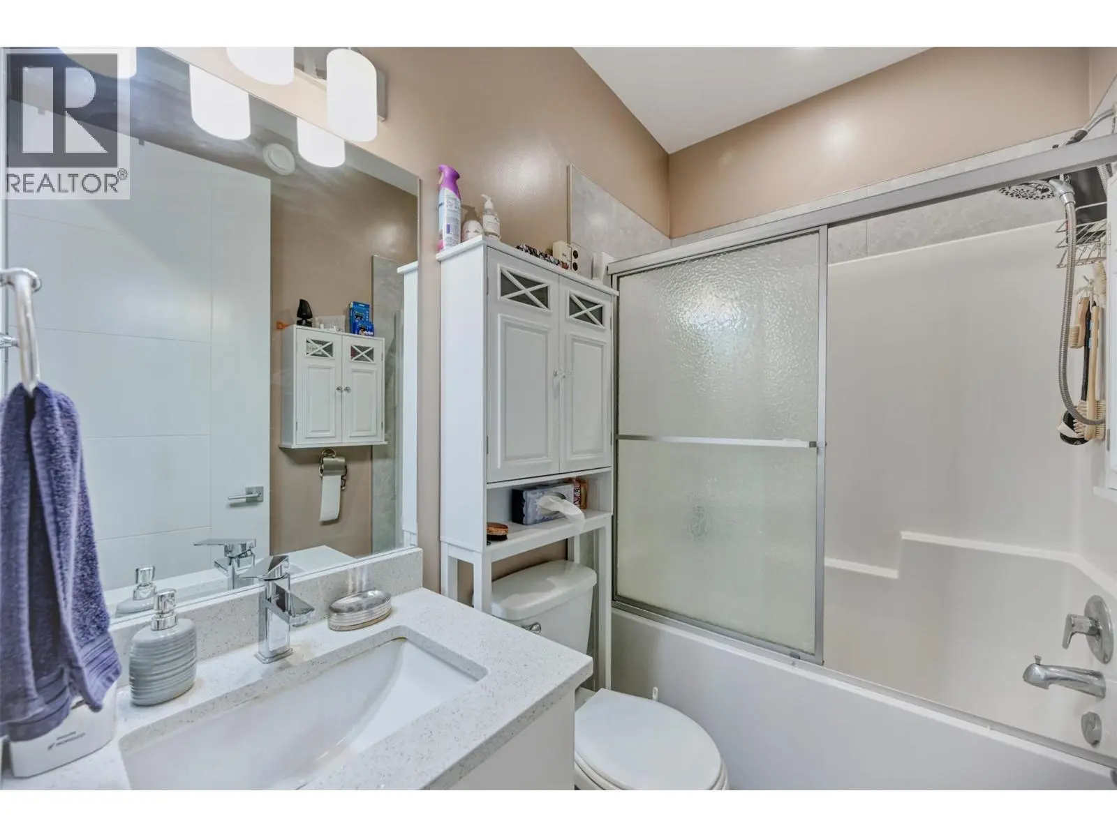 3807 Fairwinds Drive. Osoyoos, British Columbia