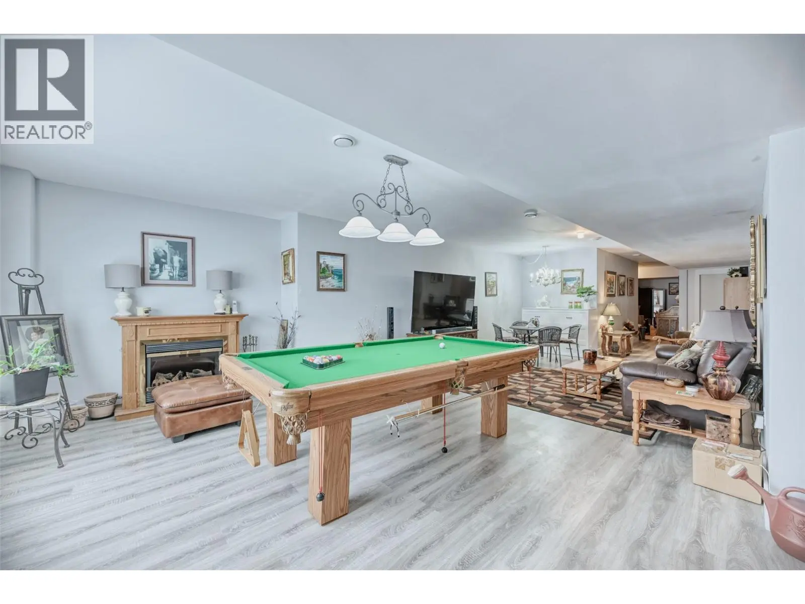 3807 Fairwinds Drive. Osoyoos, British Columbia