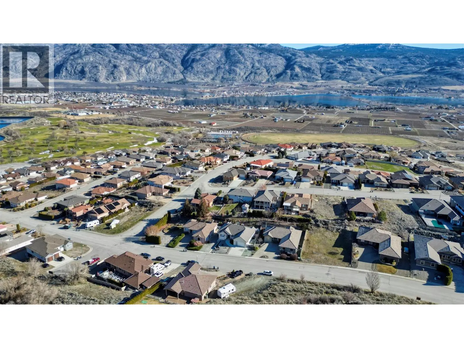 3807 Fairwinds Drive. Osoyoos, British Columbia