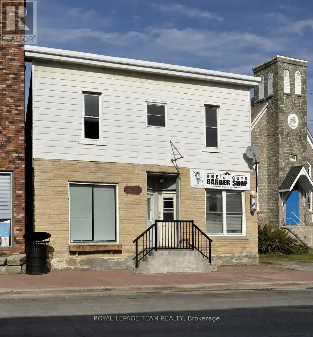 B - 490 Main Street, North Dundas
