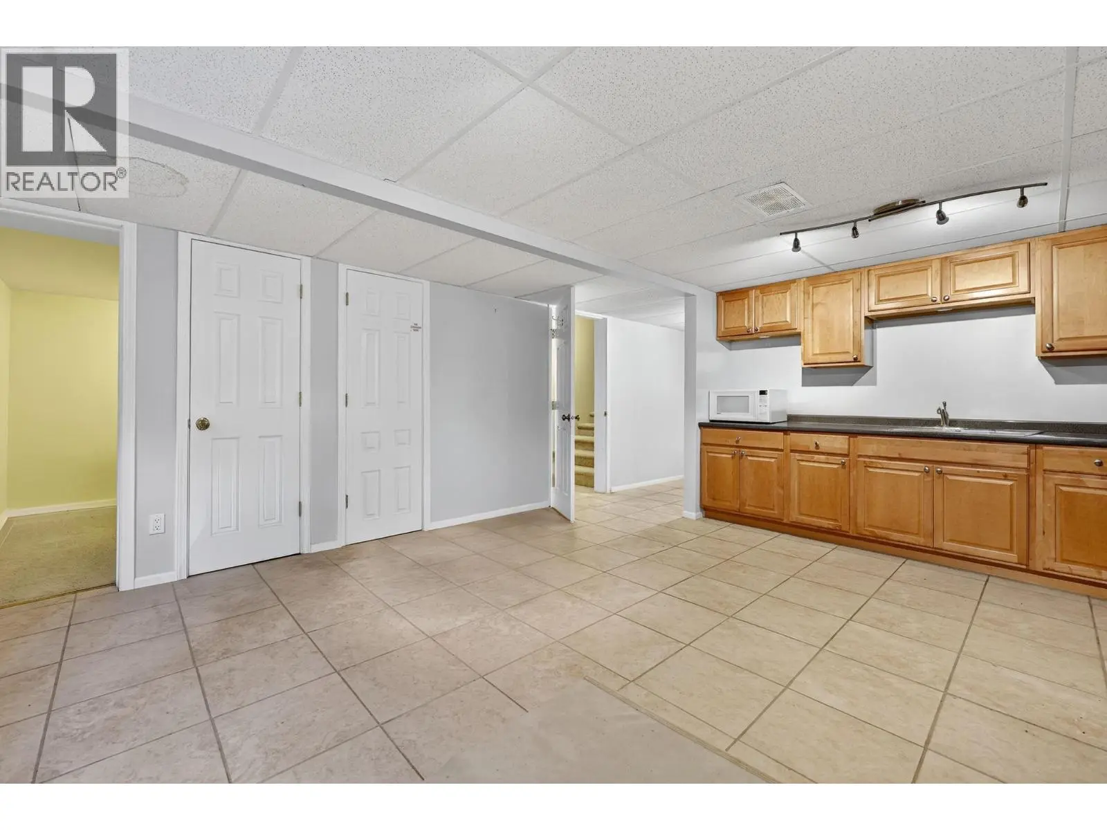 8949 122nd Avenue. Osoyoos, British Columbia