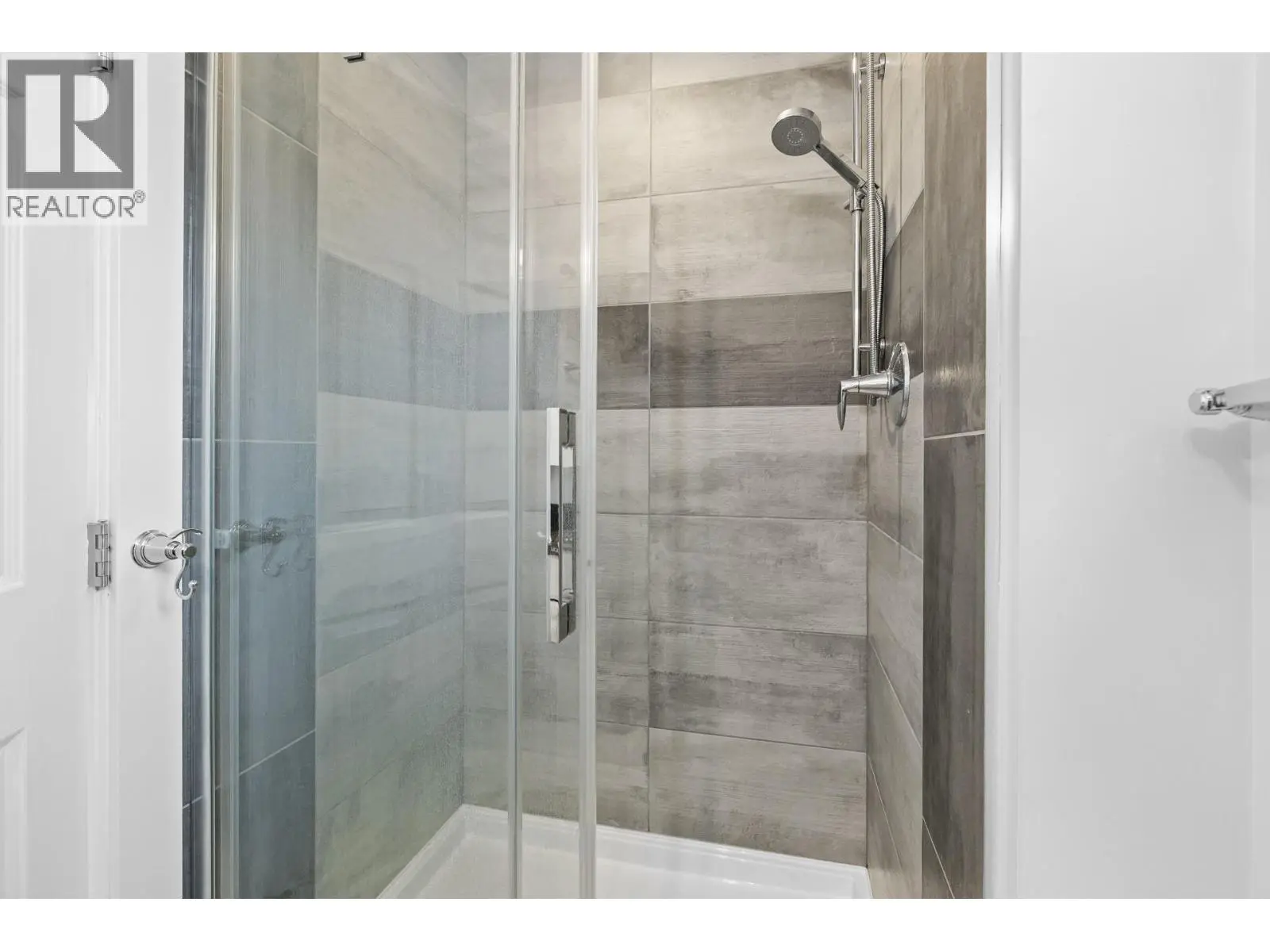 2-7779 Okanagan Landing Road. Vernon, British Columbia