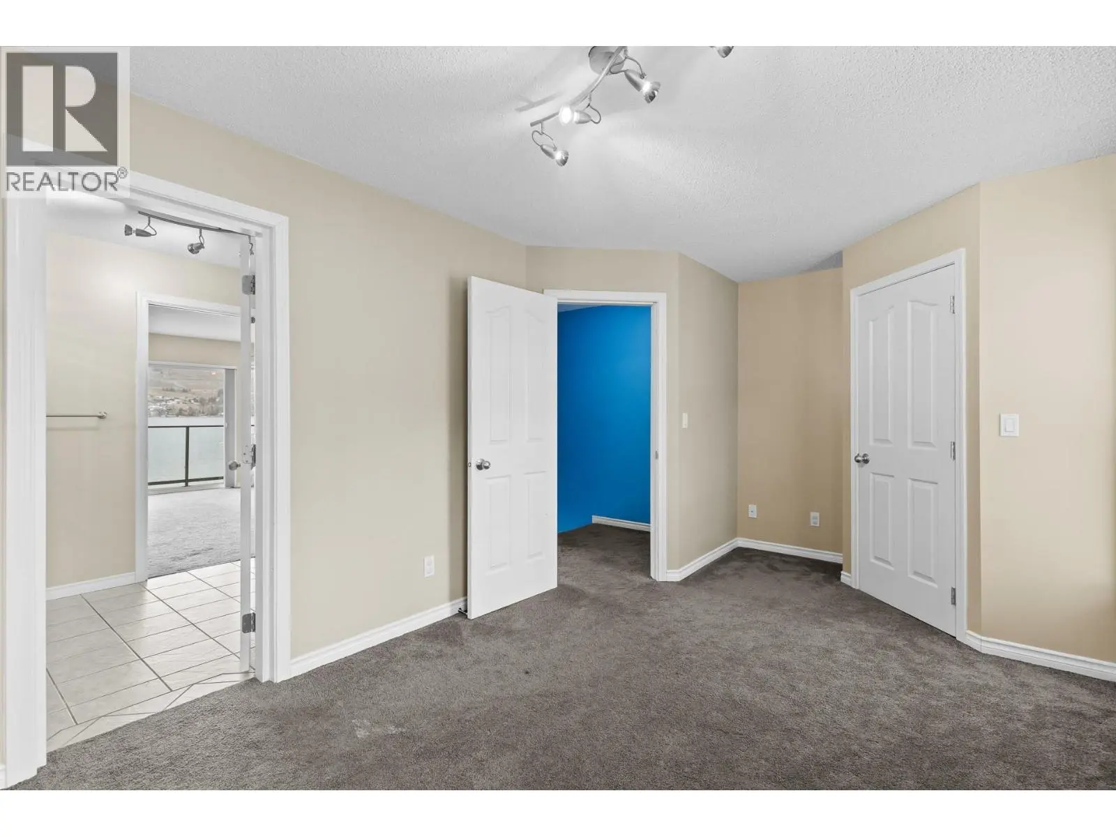 2-7779 Okanagan Landing Road. Vernon, British Columbia