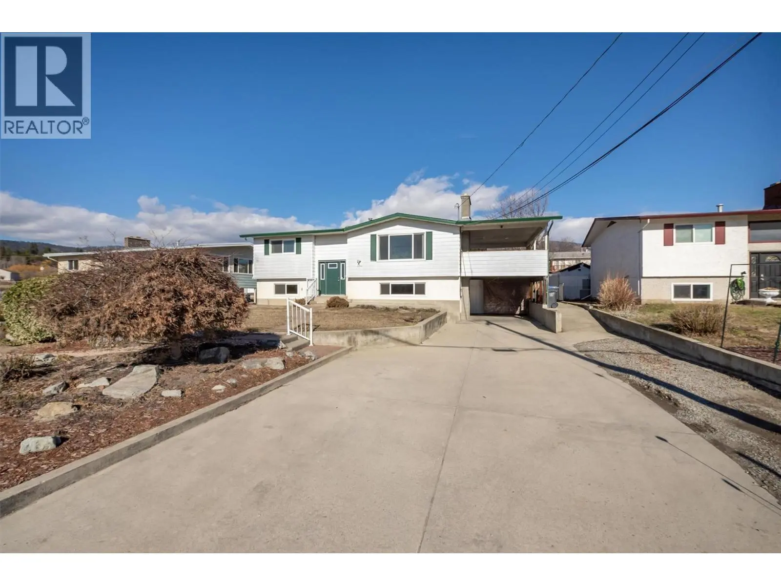 2442 Butt Road. West Kelowna, British Columbia