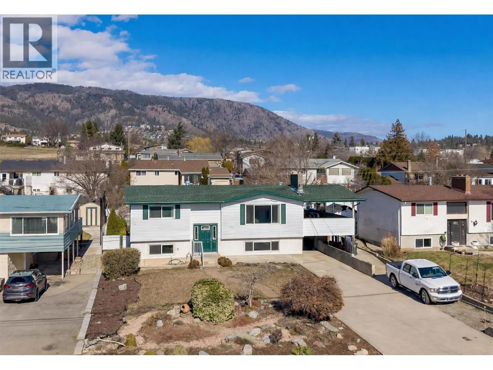 2442 Butt Road. West Kelowna, British Columbia