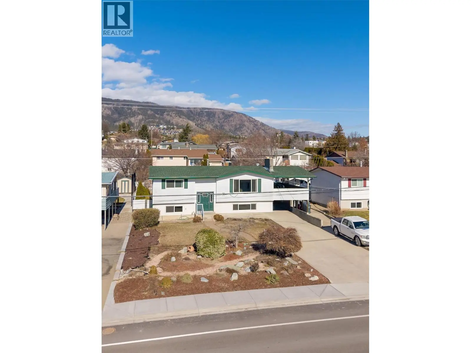 2442 Butt Road. West Kelowna, British Columbia