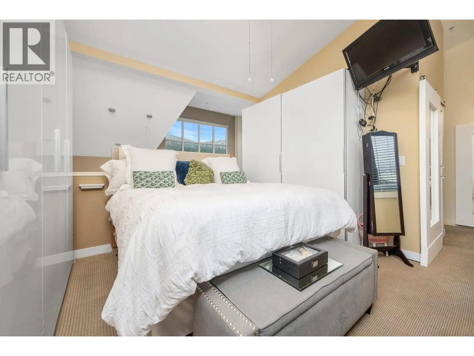 7343 Okanagan Landing Road Unit# 2405. Vernon, British Columbia