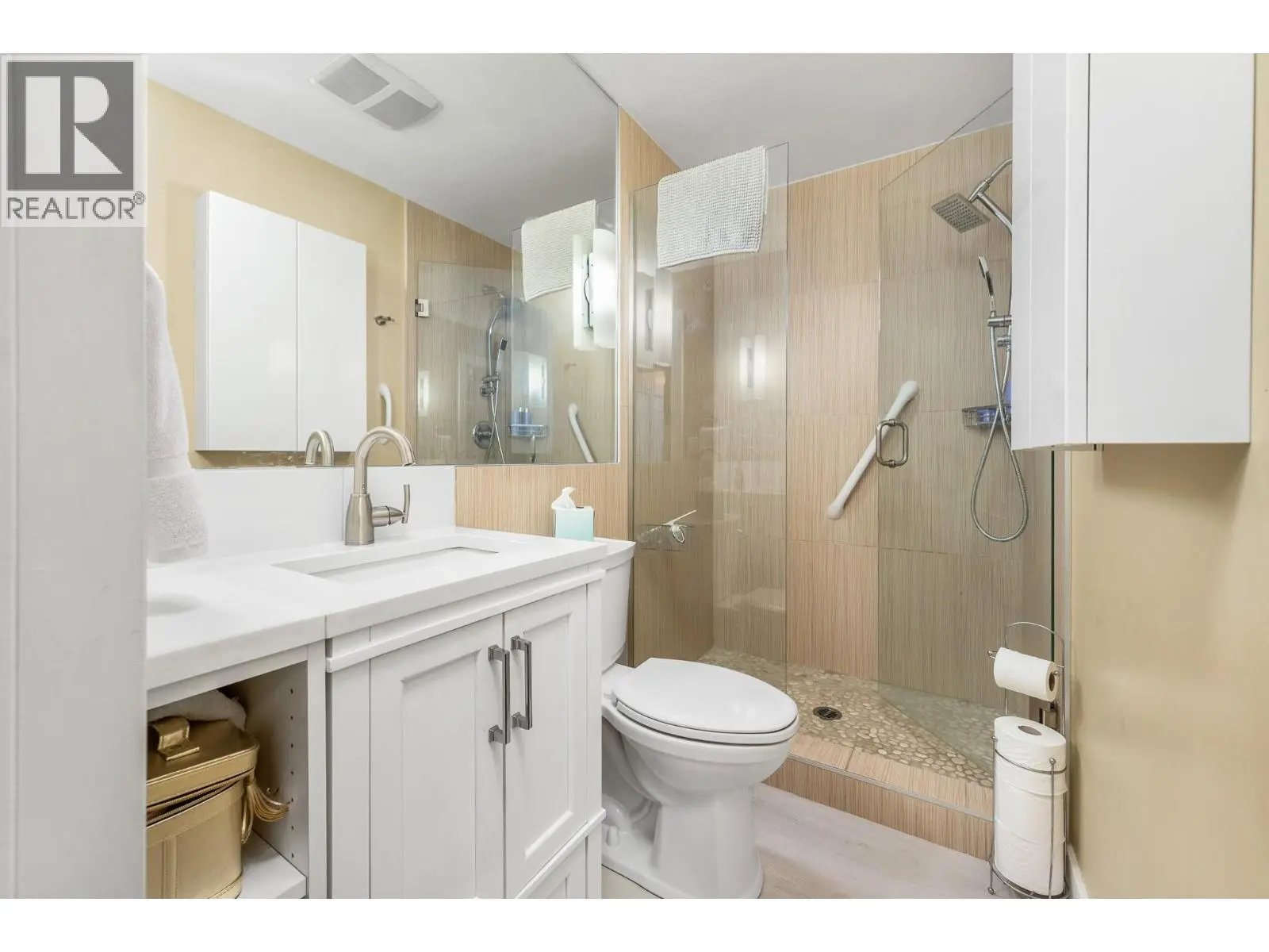 7343 Okanagan Landing Road Unit# 2405. Vernon, British Columbia