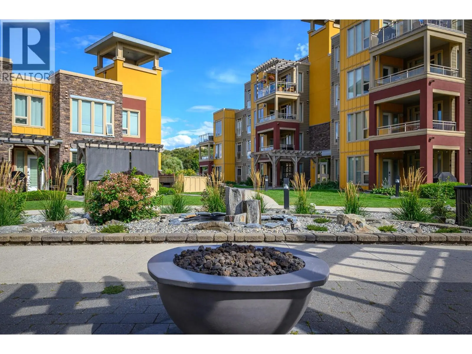 7343 Okanagan Landing Road Unit# 2405. Vernon, British Columbia