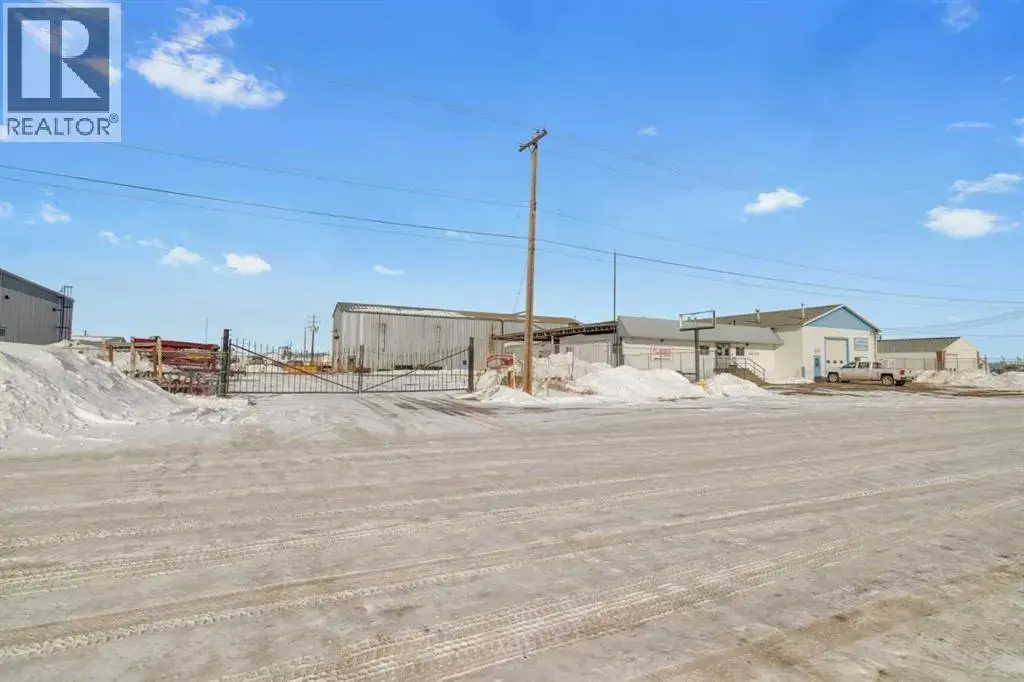 6606 42 Ave, Ponoka