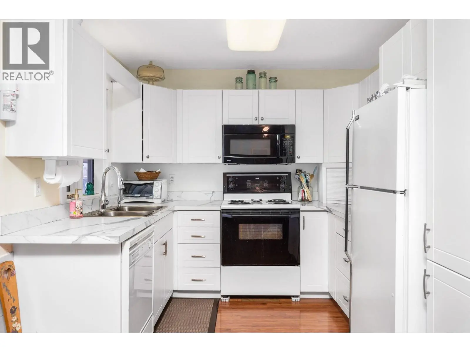 833 8 Avenue. Vernon, British Columbia