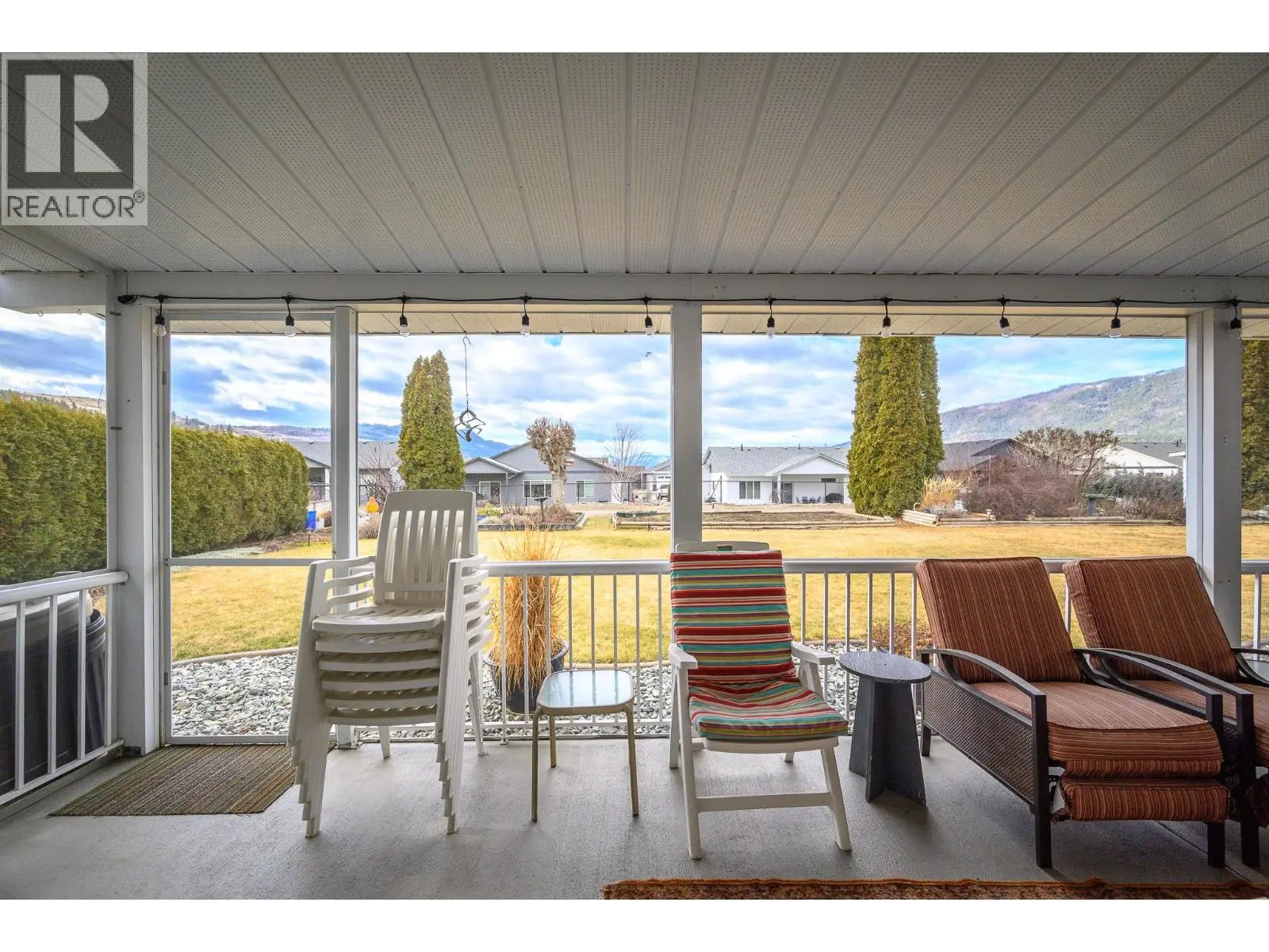 833 8 Avenue. Vernon, British Columbia