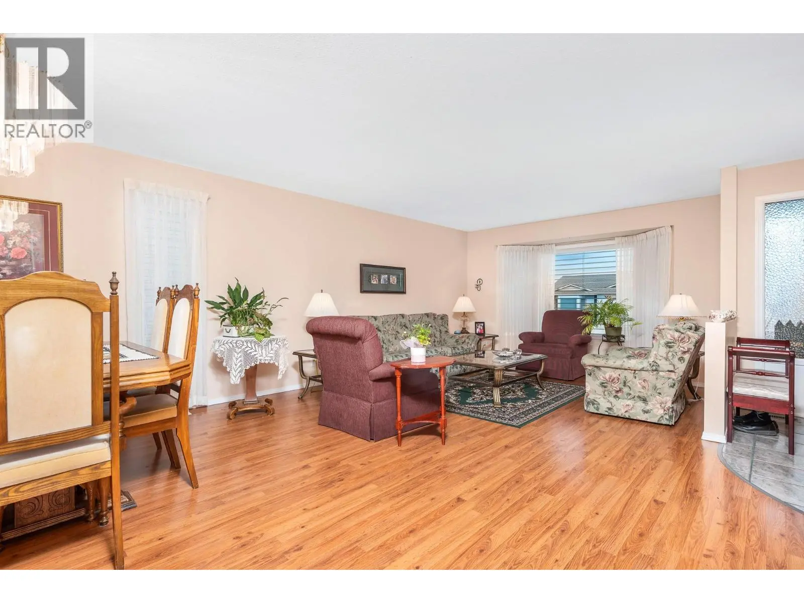 833 8 Avenue. Vernon, British Columbia