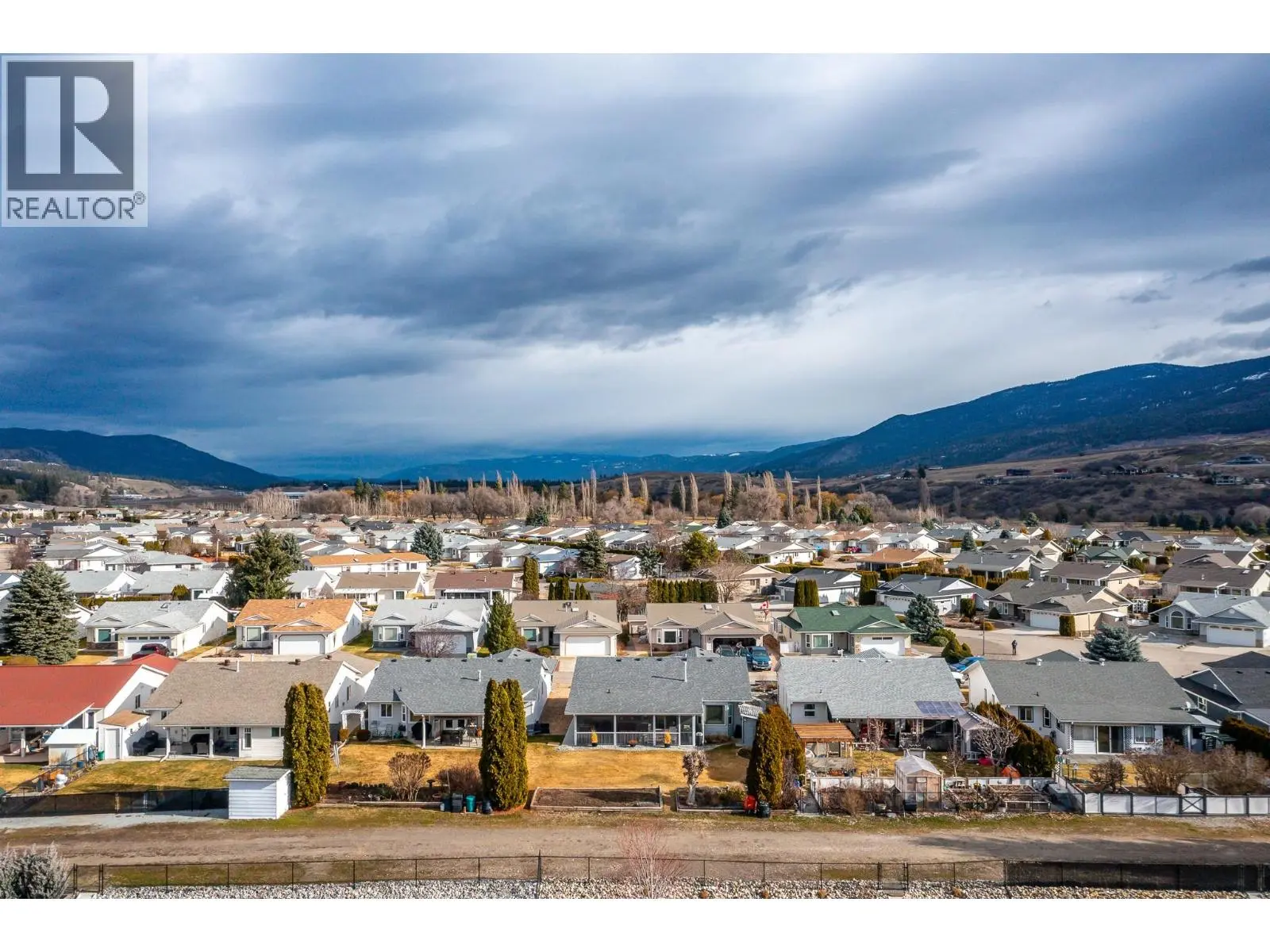 833 8 Avenue. Vernon, British Columbia