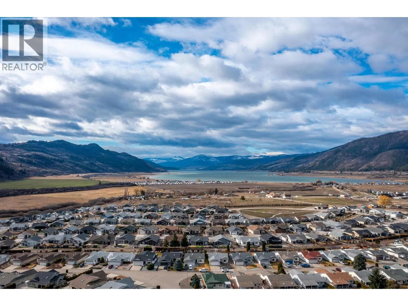 833 8 Avenue. Vernon, British Columbia