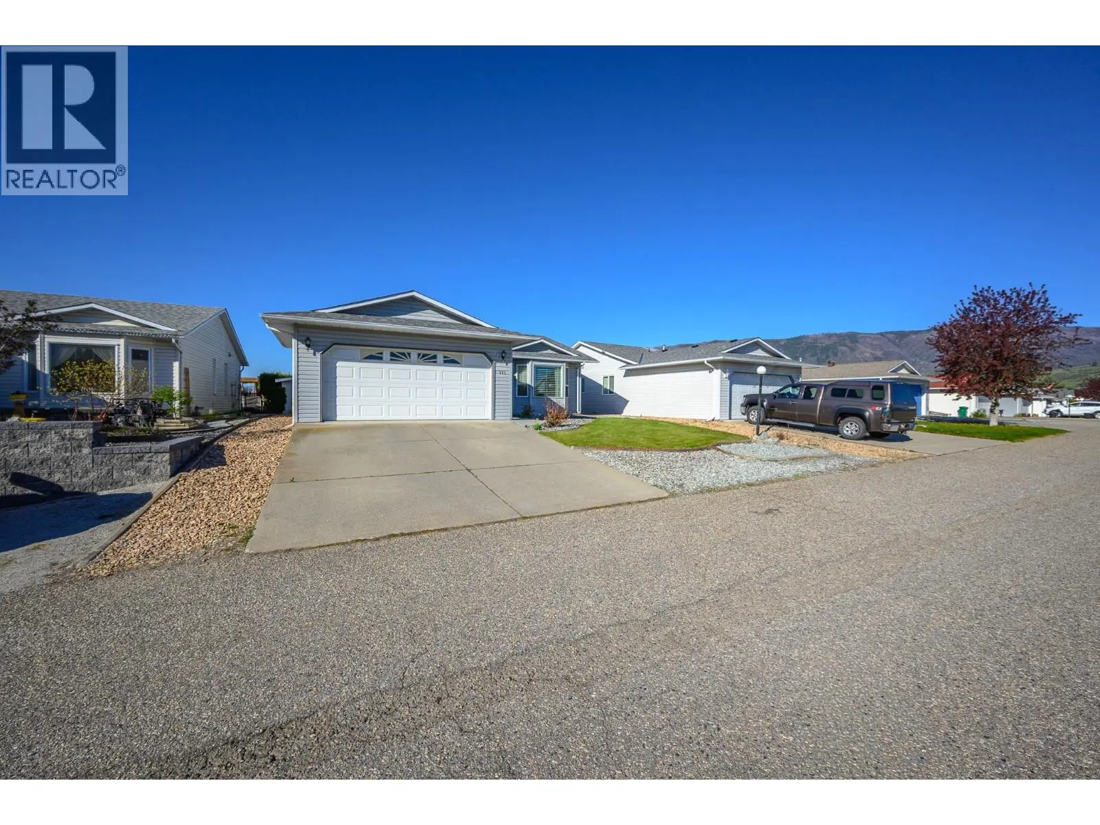 833 8 Avenue. Vernon, British Columbia
