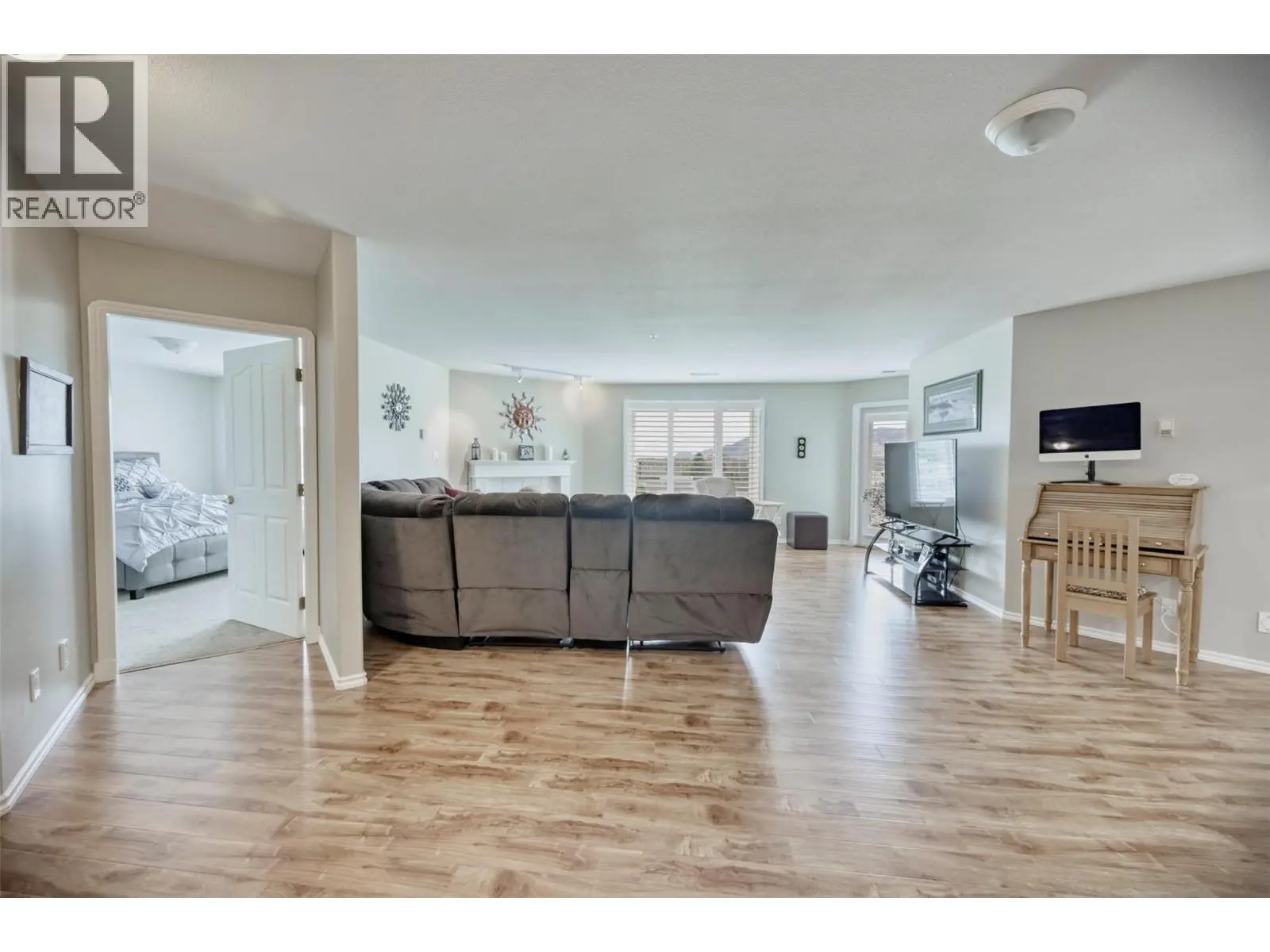 6805 Cottonwood Drive Unit# 408. Osoyoos, British Columbia