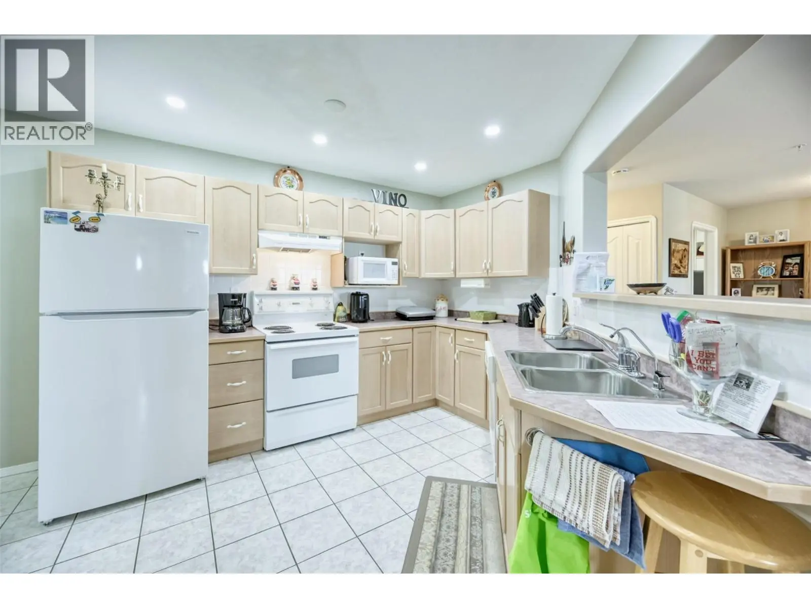 6805 Cottonwood Drive Unit# 408. Osoyoos, British Columbia
