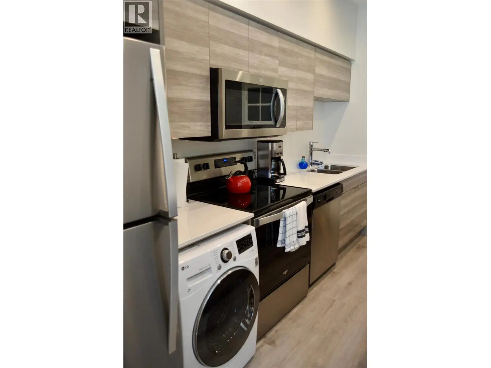 2555 Lakeshore Road Unit# 221. Vernon, British Columbia