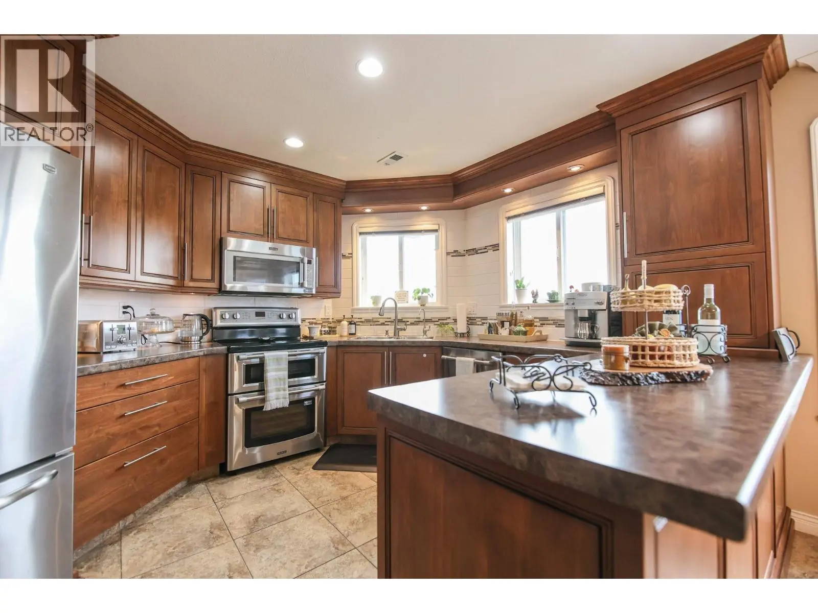 6805 Cottonwood Drive Unit# 400. Osoyoos, British Columbia
