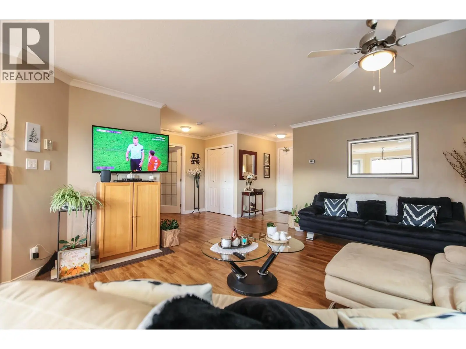 6805 Cottonwood Drive Unit# 400. Osoyoos, British Columbia
