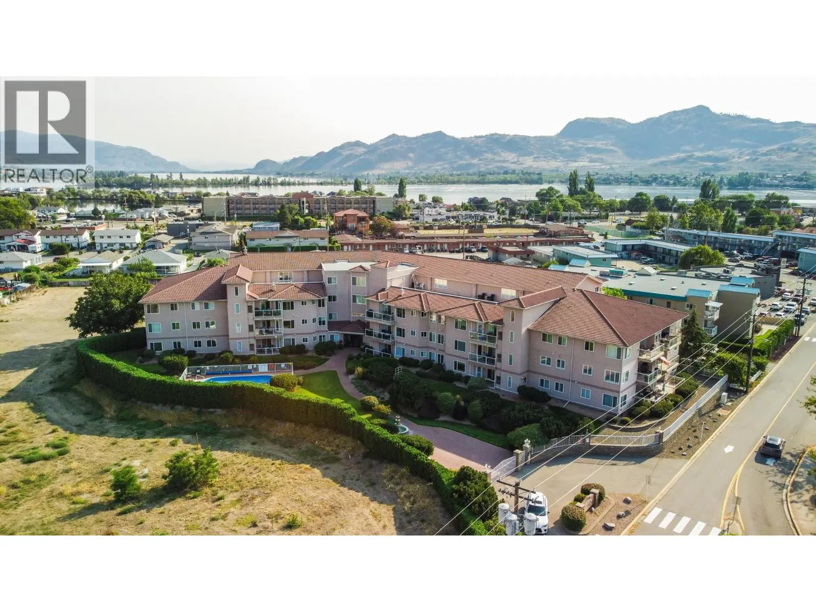 6805 Cottonwood Drive Unit# 400. Osoyoos, British Columbia