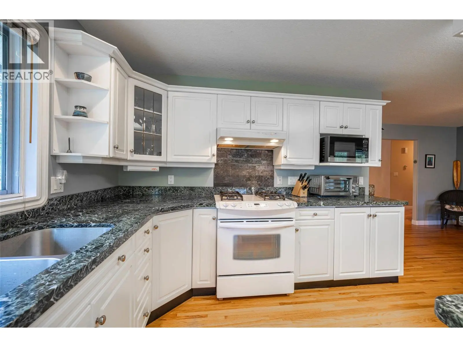 7821 Old Kamloops Road. Vernon, British Columbia