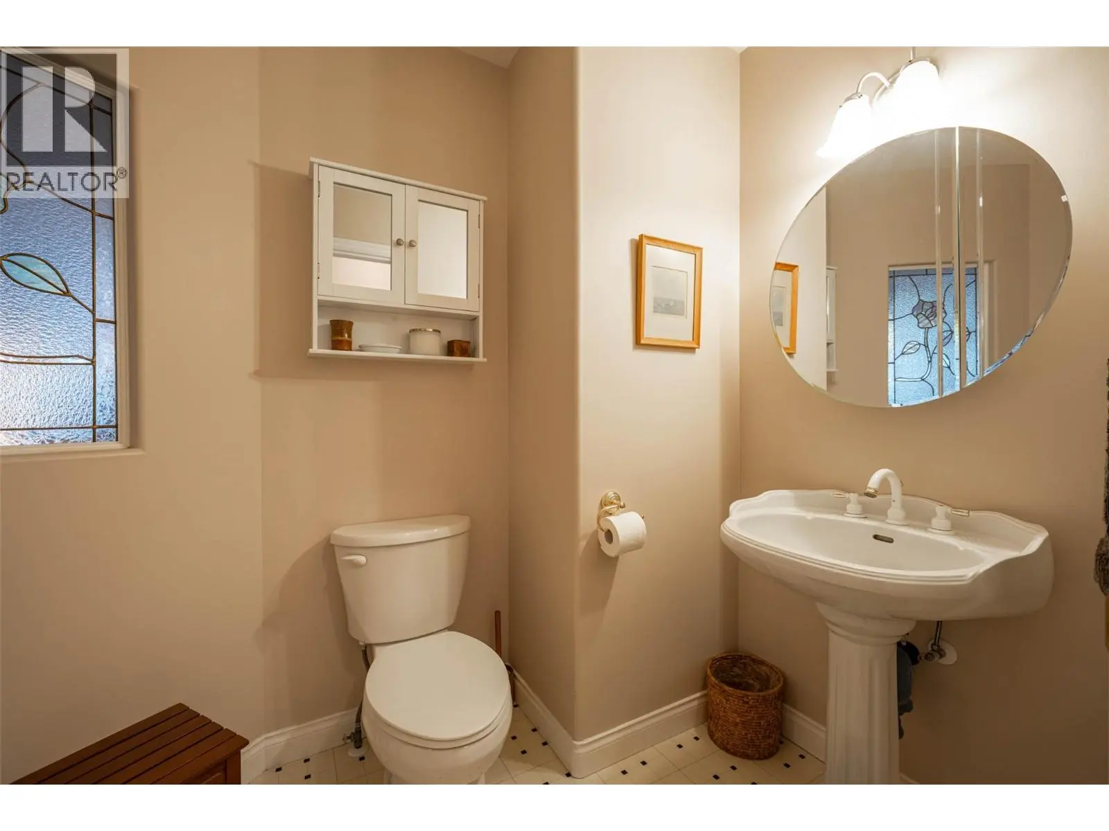 7821 Old Kamloops Road. Vernon, British Columbia