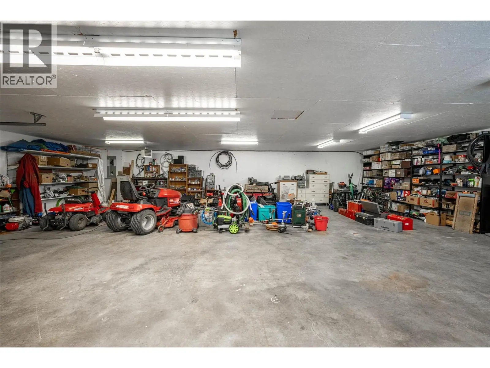 7821 Old Kamloops Road. Vernon, British Columbia
