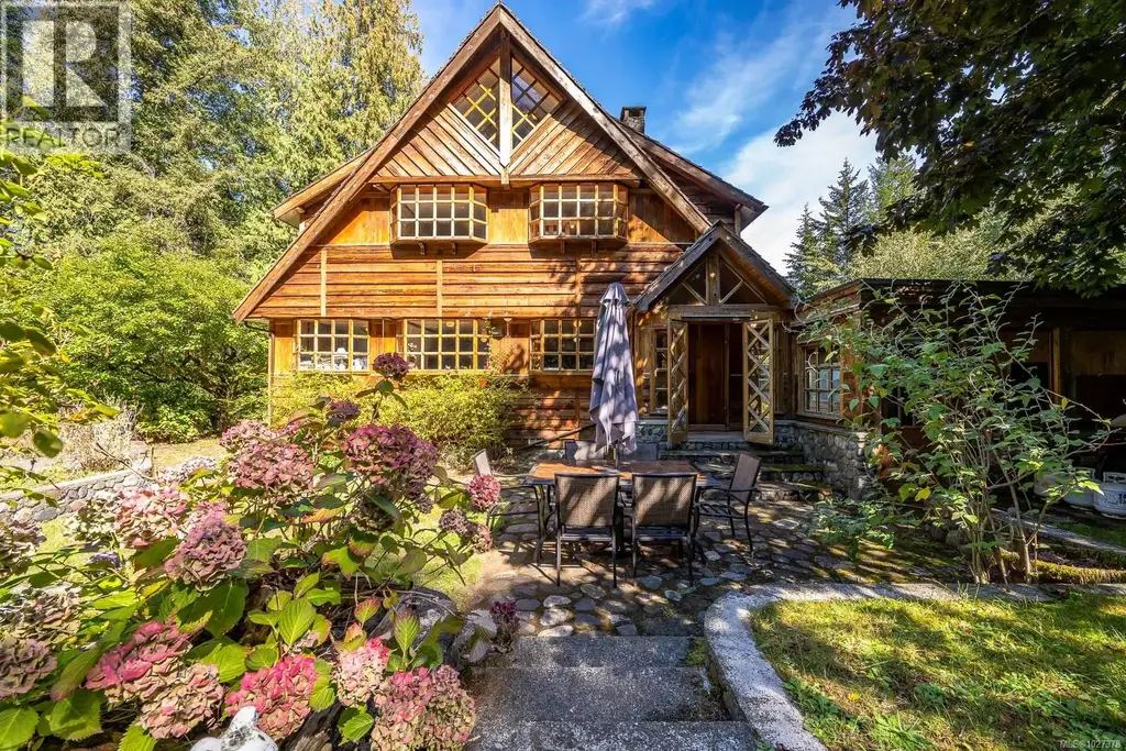 6300 Anderson Dr, Hornby Island
