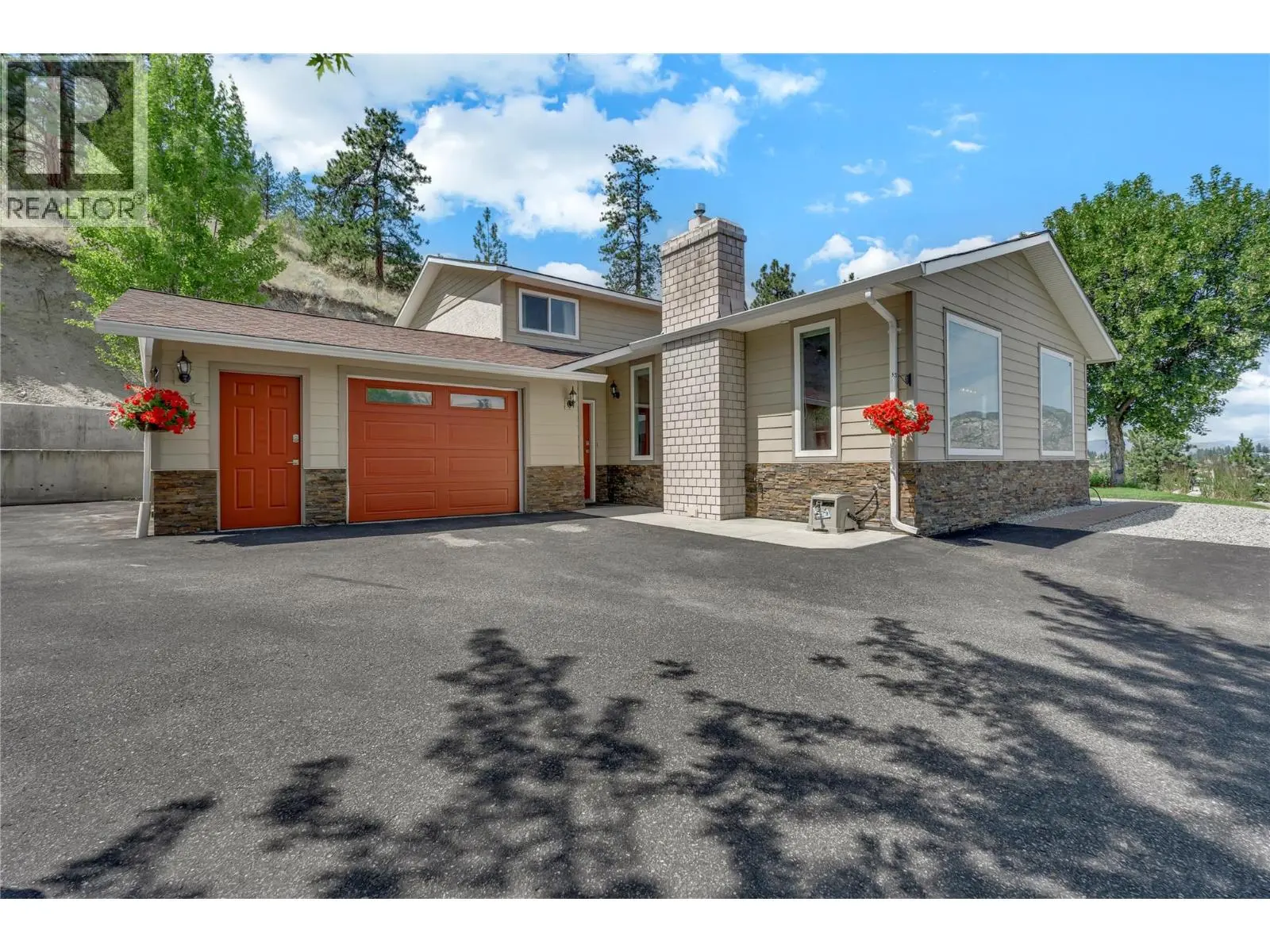 Photo of Listing #10377654