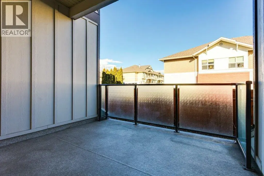 3090 Burtch Road Unit# 104. Kelowna, British Columbia