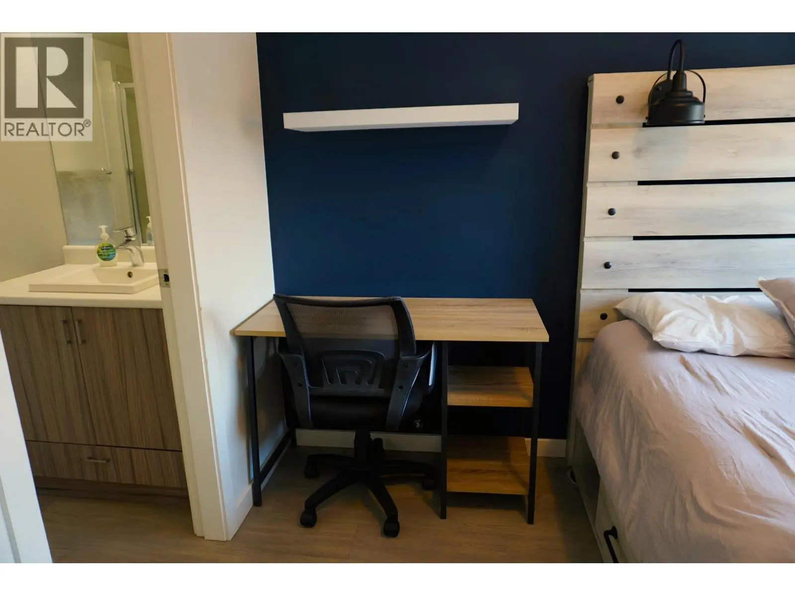 725 Academy Way Unit# 128. Kelowna, British Columbia