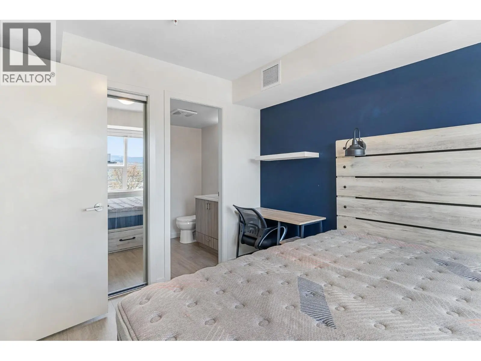 725 Academy Way Unit# 128. Kelowna, British Columbia