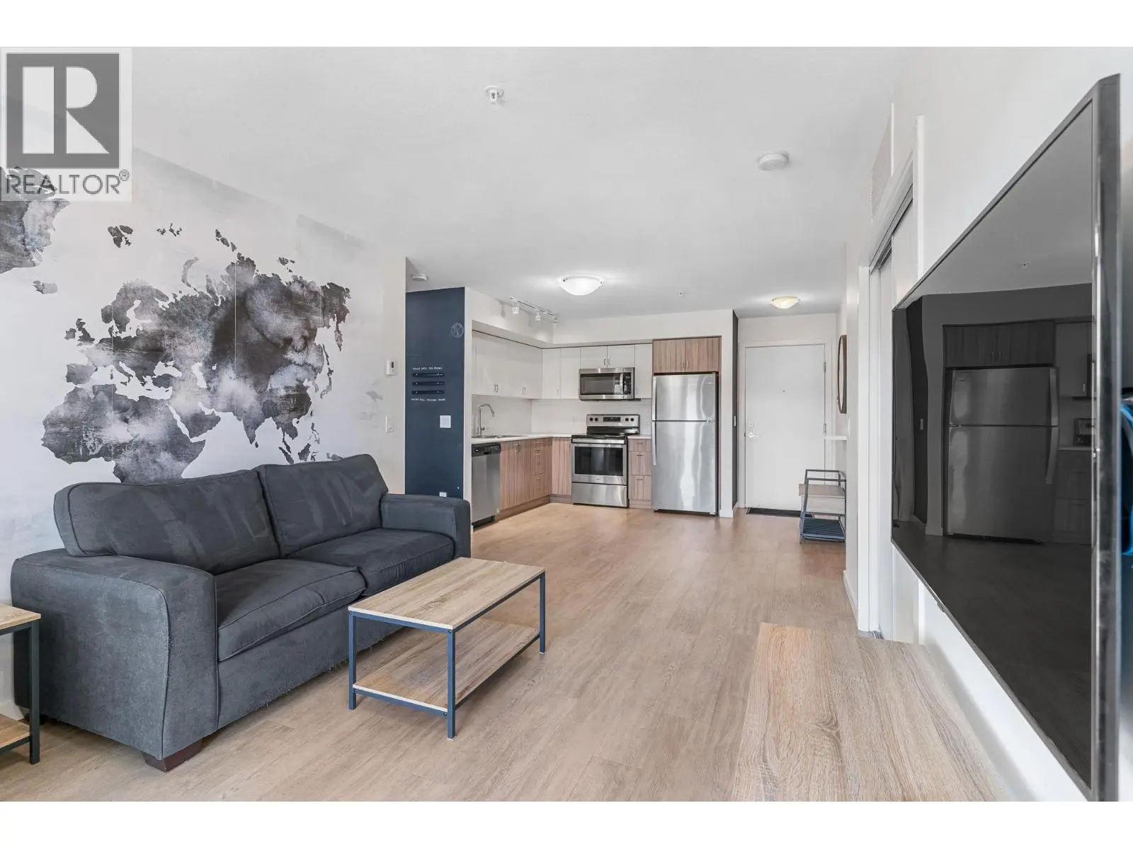 725 Academy Way Unit# 128. Kelowna, British Columbia