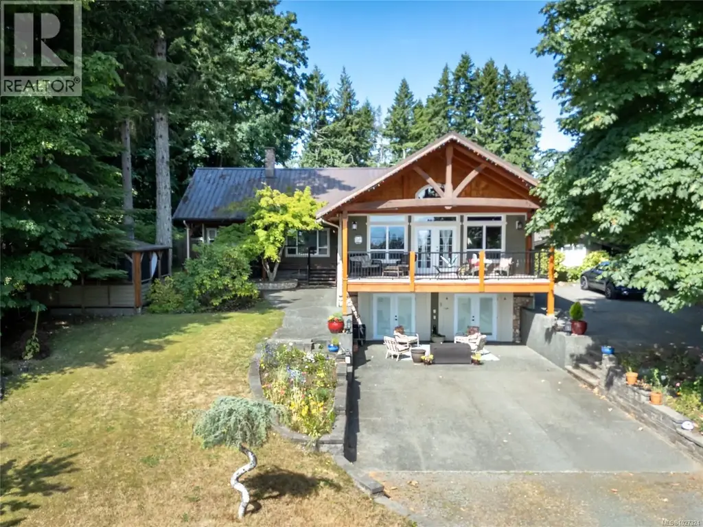 8947 Clarkson Ave, Black Creek