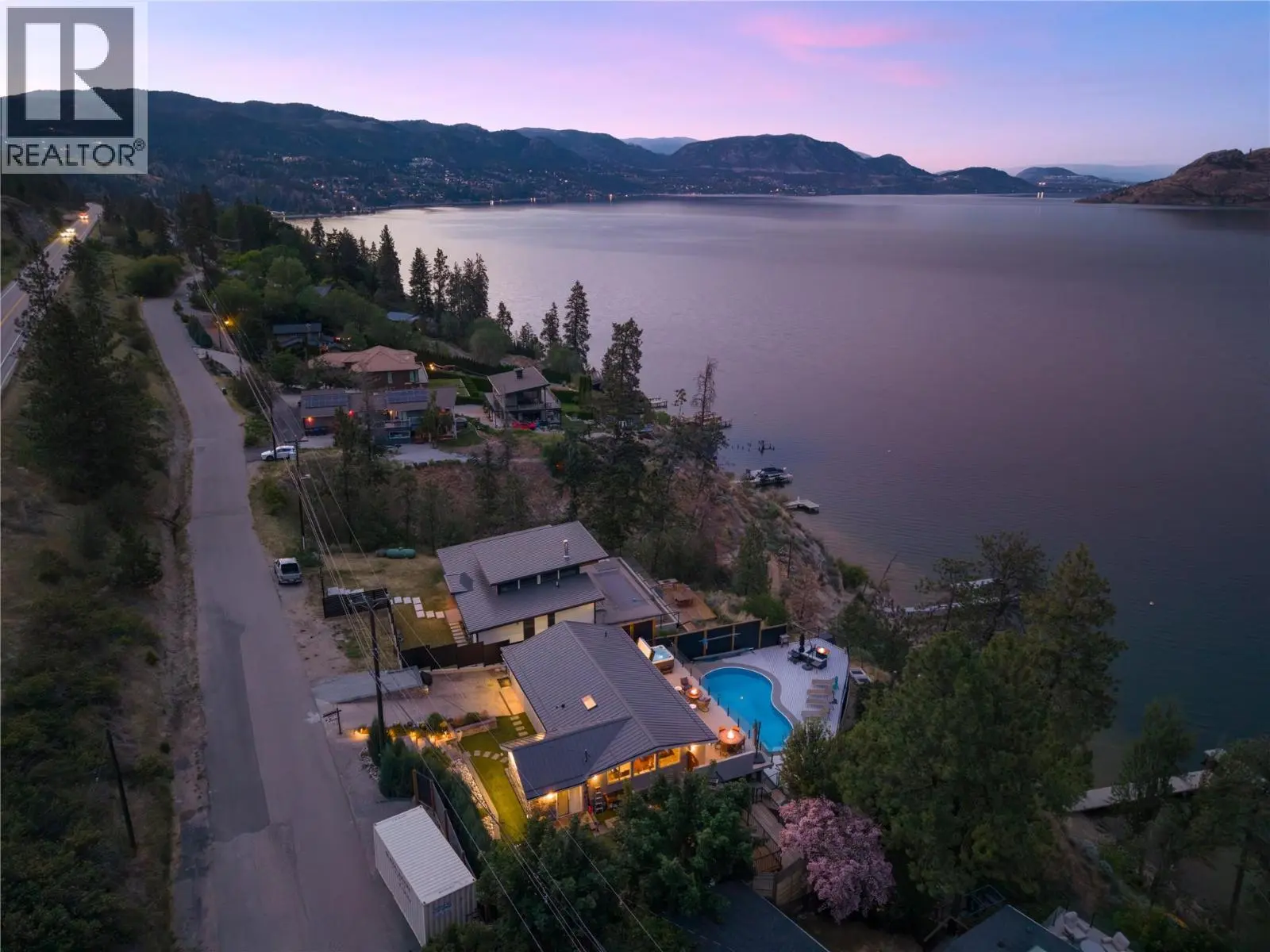 Photo of Listing #10377698