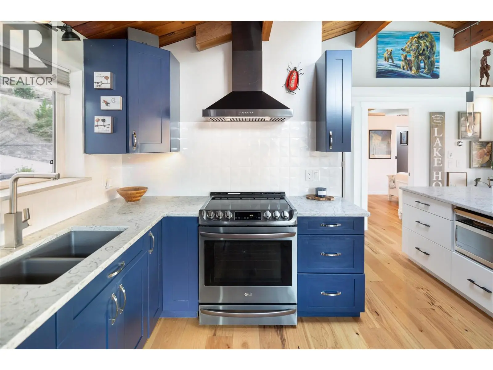 7192 Brent Road. Peachland, British Columbia