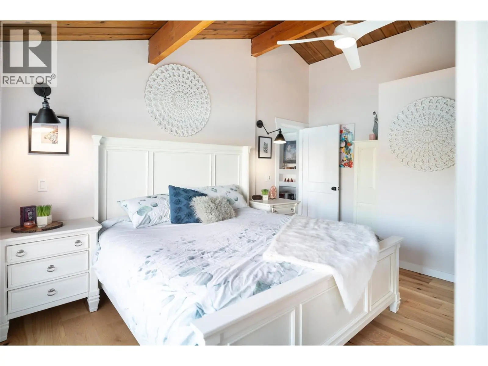 7192 Brent Road. Peachland, British Columbia
