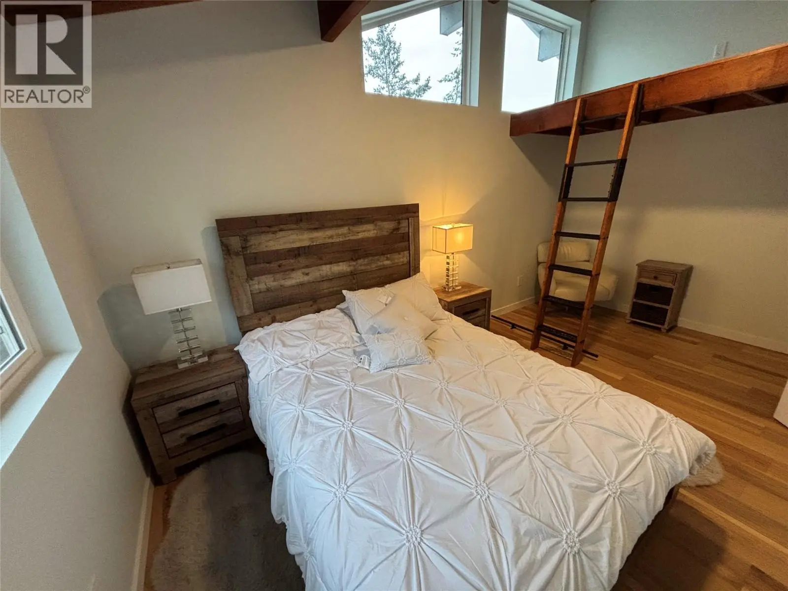 7192 Brent Road. Peachland, British Columbia
