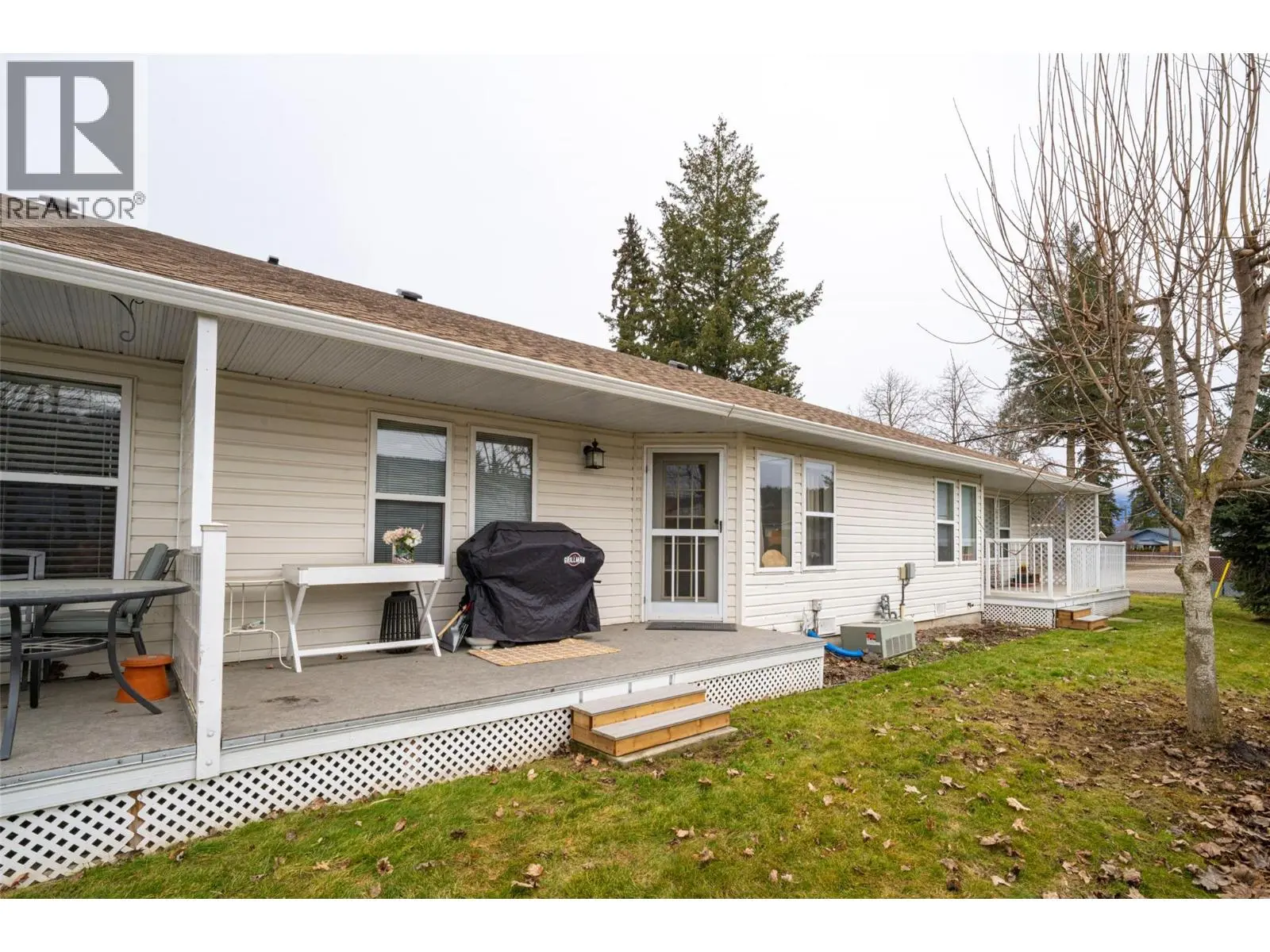 501 Kildonan Avenue Unit# 2. Enderby, British Columbia